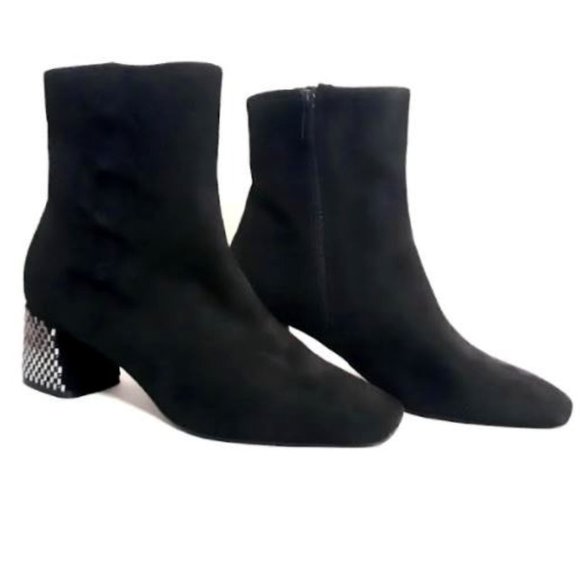 Amelia Grace Shoes - New Amelia Grace Ankle Boots,  Black and Silver Color, Memory Foam, Size 9 US